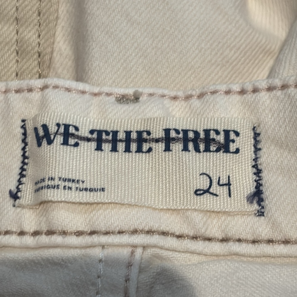 **NWT** We The Free Waterfalls Wide Leg Baggy Jeans - Picture 5 of 6